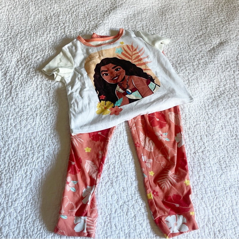 Girls Moana 2 Pajama Set - White and Orange